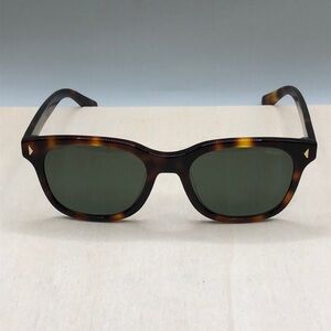 MVMT Coaster Classic Sunglasses in Tortoise Unisex-Timeless Style